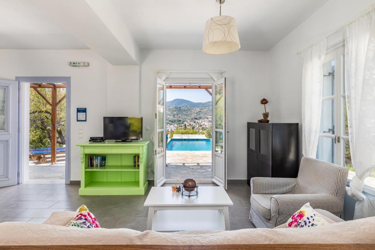 Villa Rodia With Swimming Pool On Skopelos Island エクステリア 写真